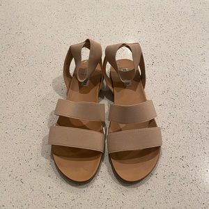 Steve Madden Strap Sandals